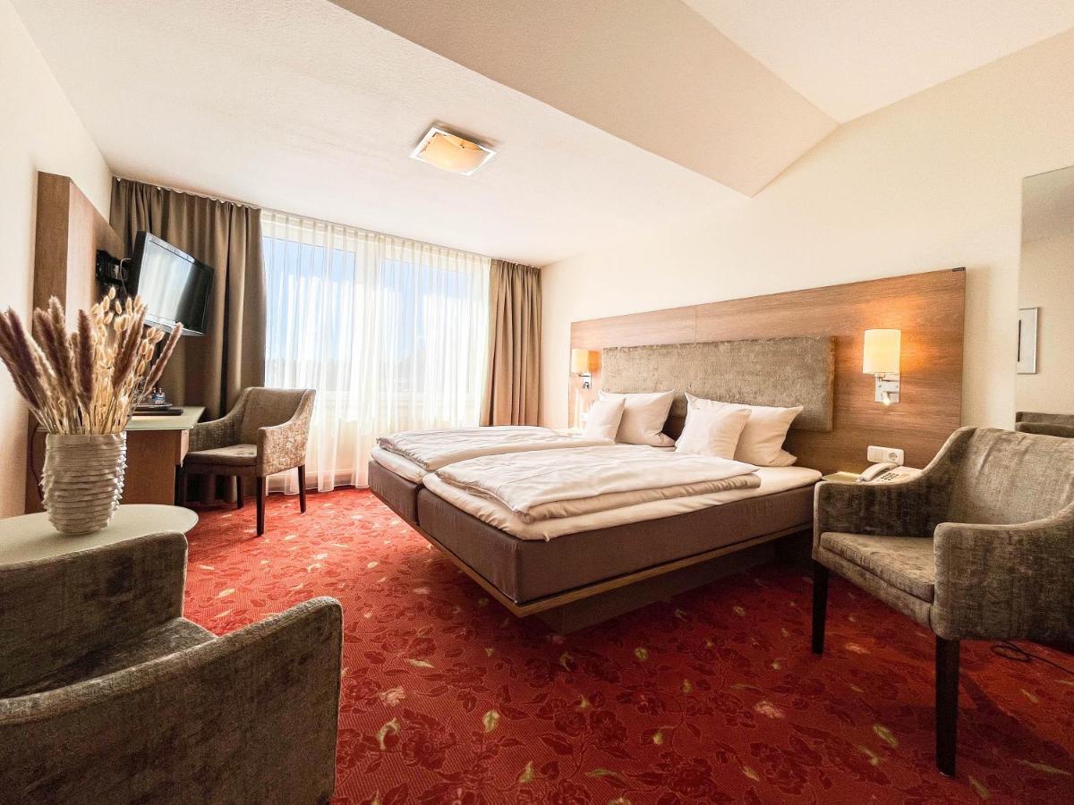Hotel-Restaurant Vier Linden Stade Dış mekan fotoğraf