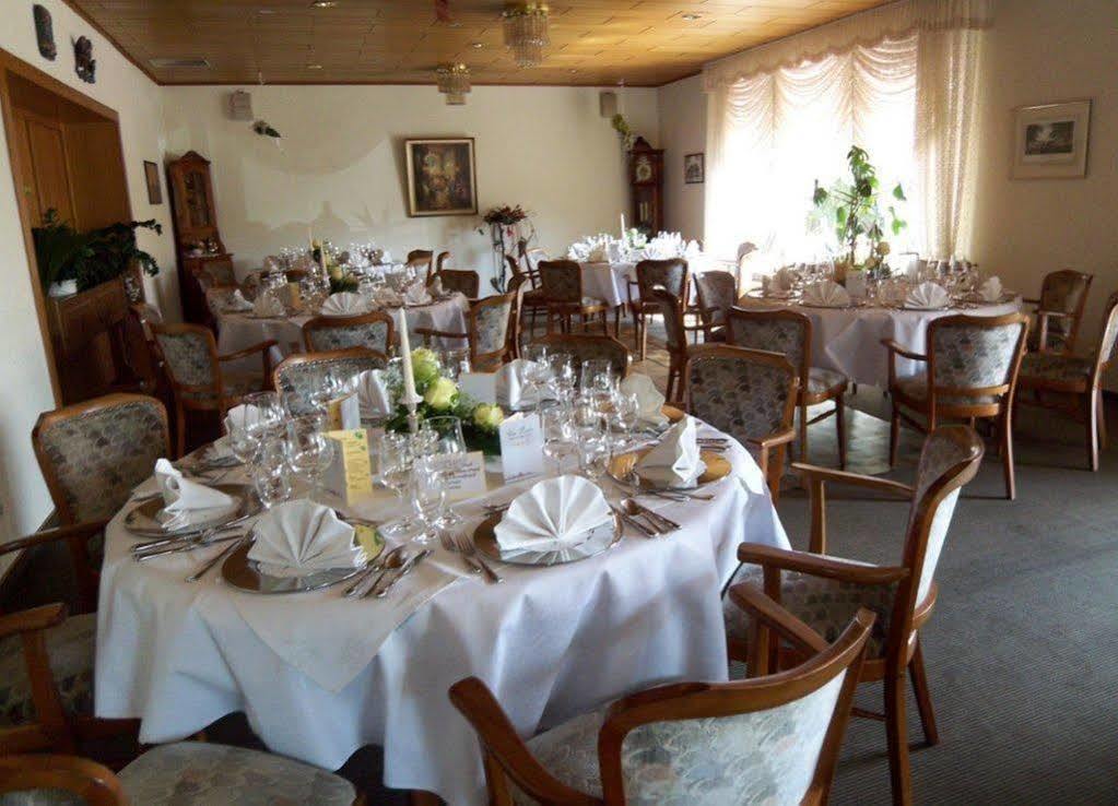 Hotel-Restaurant Vier Linden Stade Dış mekan fotoğraf