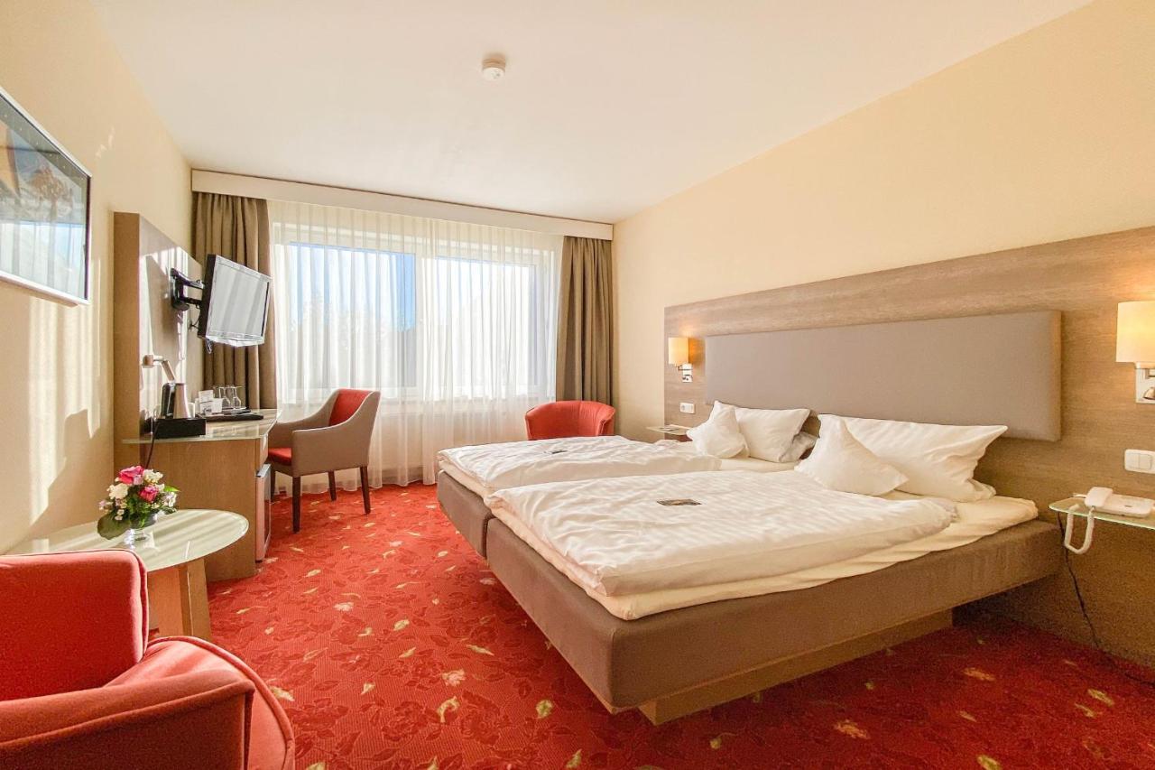 Hotel-Restaurant Vier Linden Stade Dış mekan fotoğraf