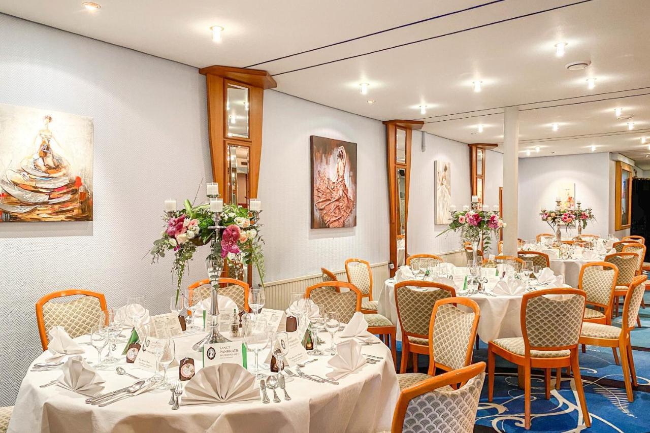 Hotel-Restaurant Vier Linden Stade Dış mekan fotoğraf